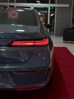 بي ام دبليو الفئة 7